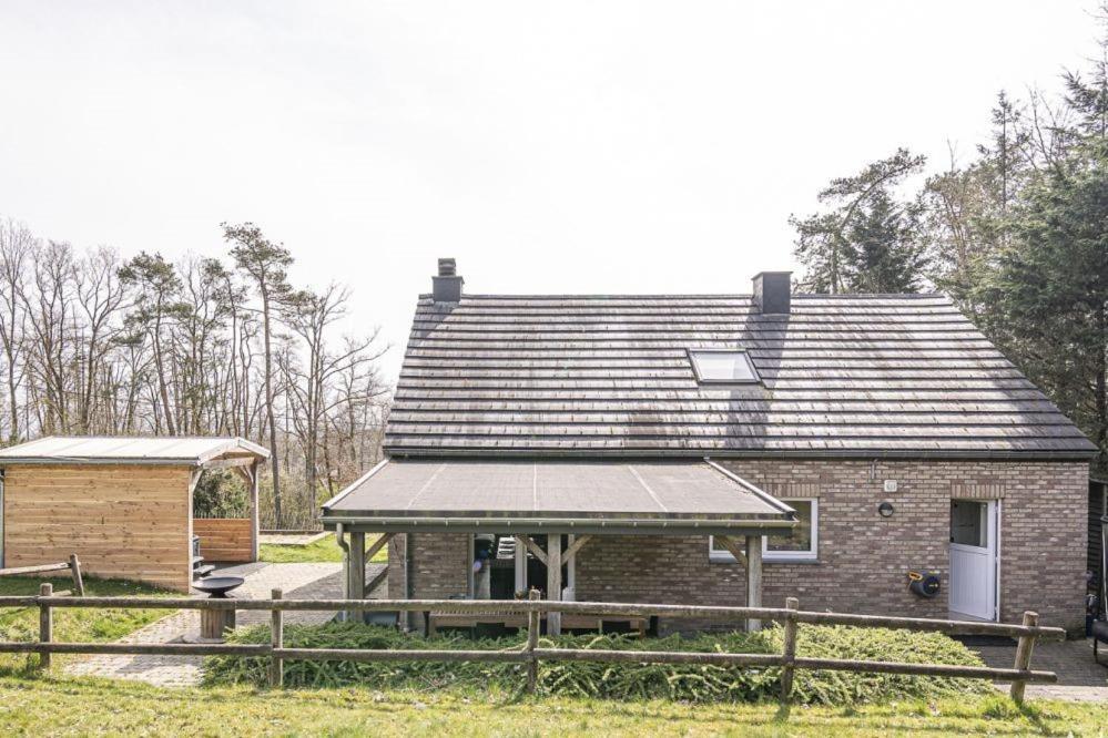 Villa Du Bonheur Met Sauna En Jacuzzi Somme-Leuze Exterior photo